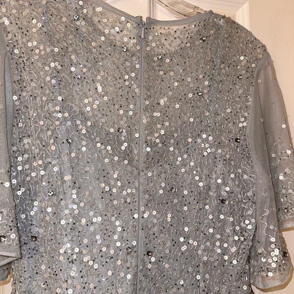 Mac Duggal Flounce Sleeve, Tea Length Women’s Dress size 8, with Sequins - Picture 7 of 14